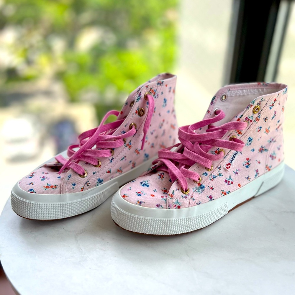 SUPERGA women’s high top shoes - size 6 & 1/2